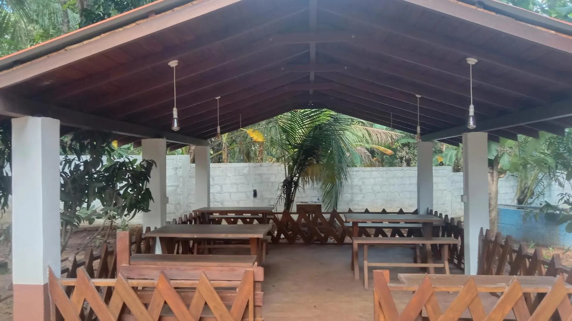 Hotel Lion King Jungle Cabanas Sigiriya